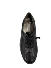 Load image into Gallery viewer, Solidus Elly 390480 laces (Final Sale)