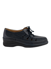 Load image into Gallery viewer, Solidus Hedda 261540 laces (Final Sale)