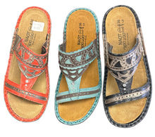 Load image into Gallery viewer, Naot Torino 71047 (Final Sale)