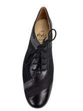 Load image into Gallery viewer, Solidus Holly 321240 laces
